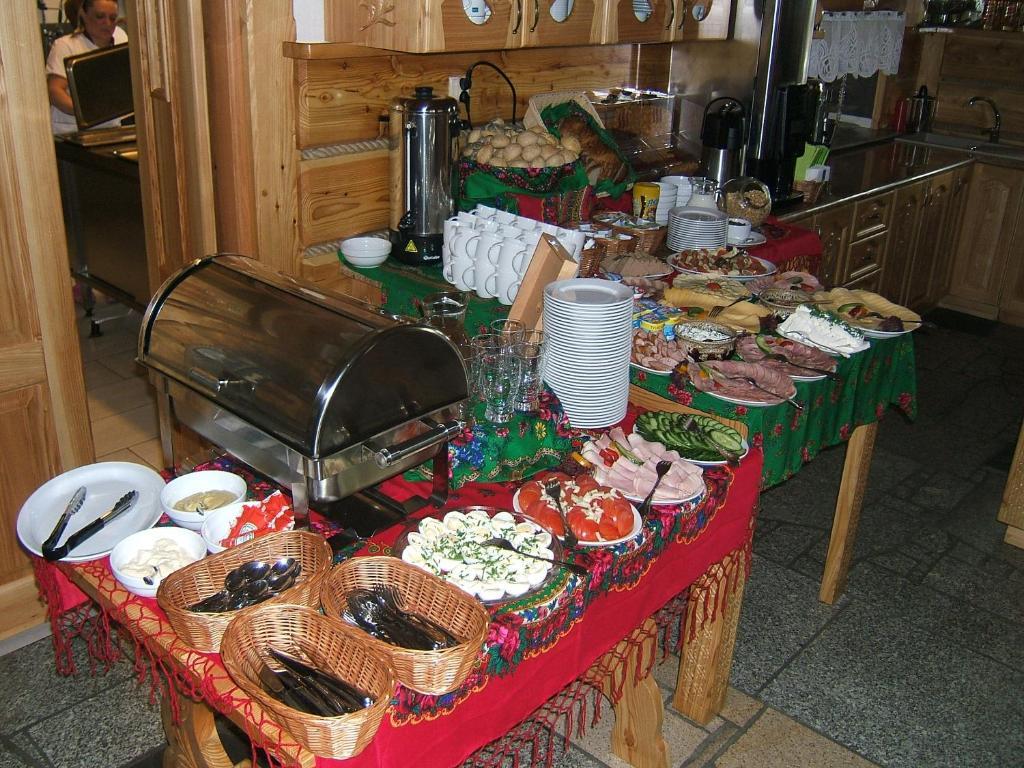 Pensjonat Zbojecki Dwor - Blisko Basenow Termalnych I Szlakow Gorskich Bukowina Tatrzanska Exterior photo