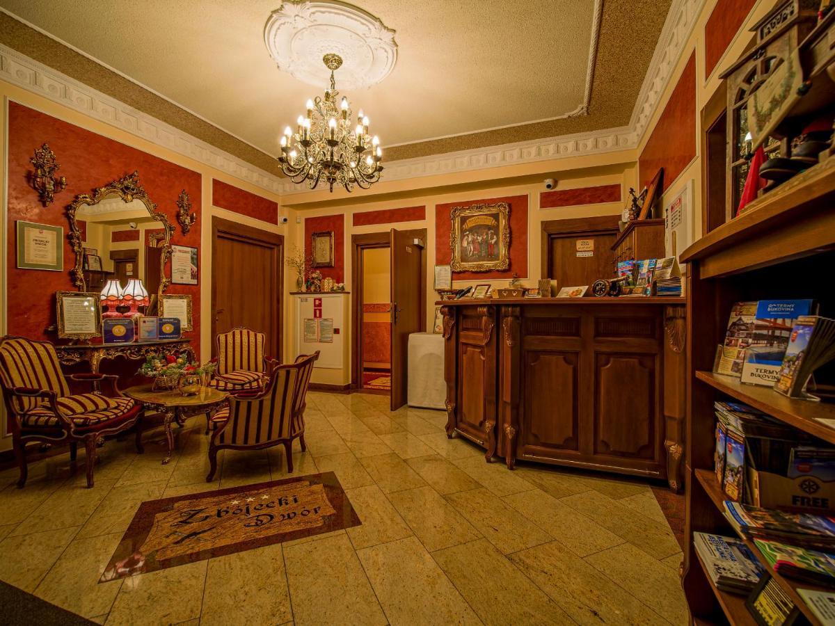 Pensjonat Zbojecki Dwor - Blisko Basenow Termalnych I Szlakow Gorskich Bukowina Tatrzanska Exterior photo